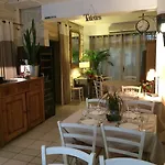 Hotel Restaurant Le Provencal
