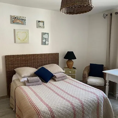 Hotel Restaurant Le Provençal Le Grau-du-Roi