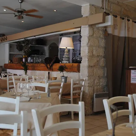 Hotel Restaurant Le Provencal *