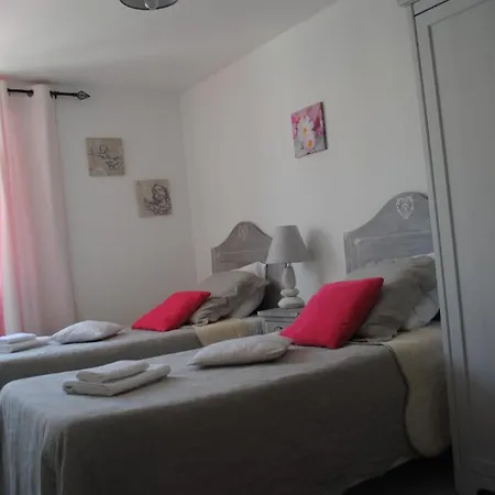 Hotel Restaurant Le Provençal *