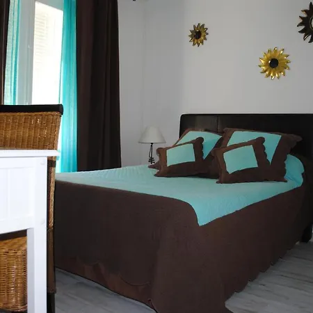 Hotel Restaurant Le Provençal *