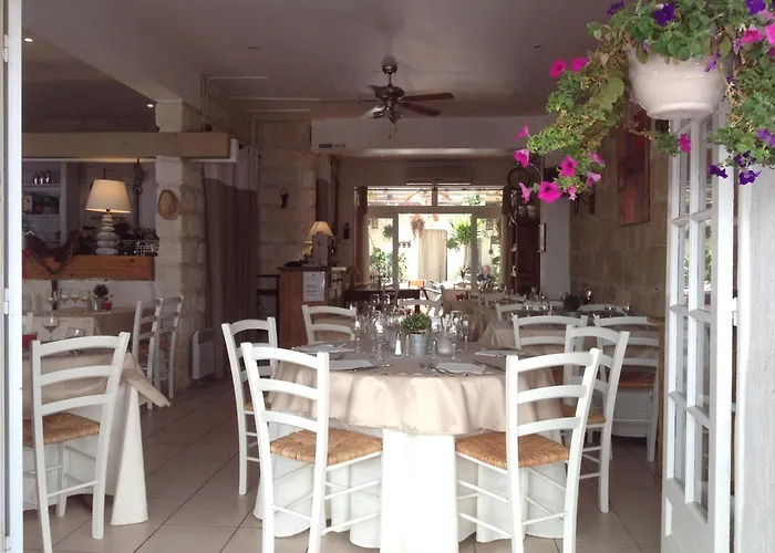 Hotel Restaurant Le Provencal *